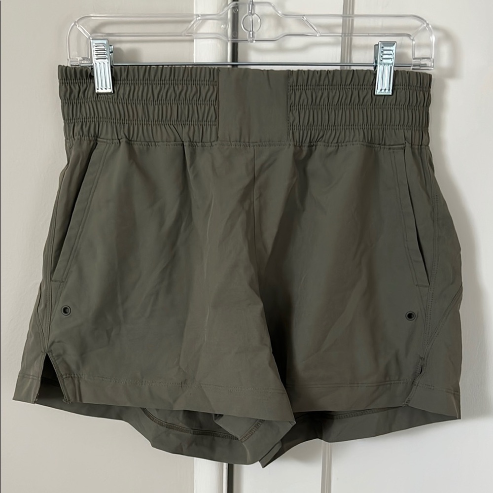 Old Navy Women's Athletic Shorts - Olive Green
